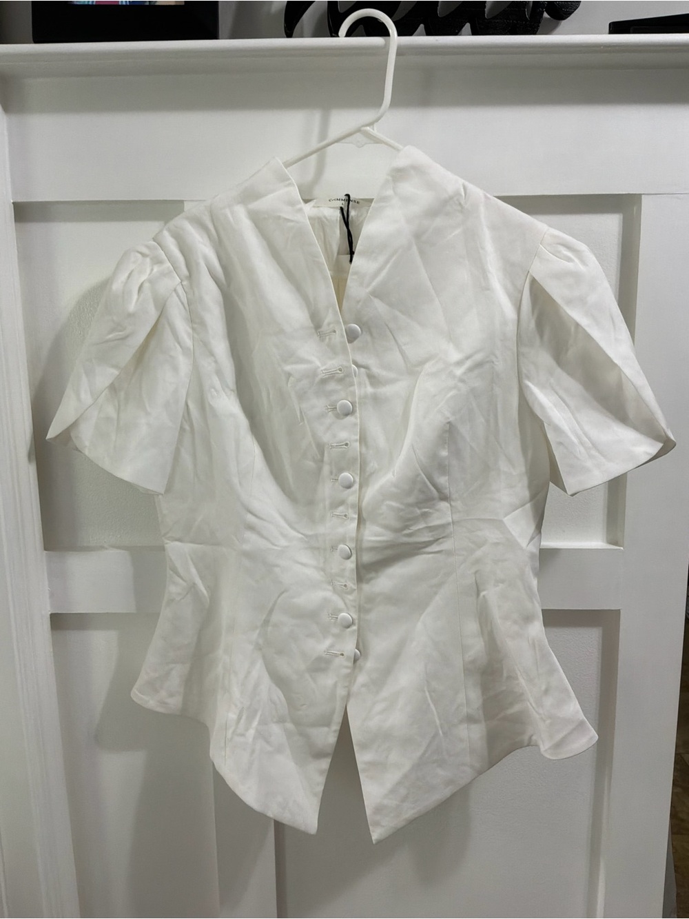 Commense White Button-Front Puff Sleeve Peplum Top